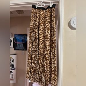 WDNY long, cheetah flowy skirt. Work only once and so comfortable!
